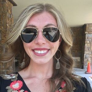 Meet your Posher, Kasey